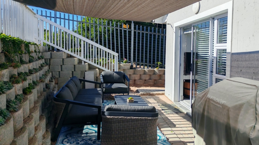 3 Bedroom Property for Sale in Tergniet Western Cape